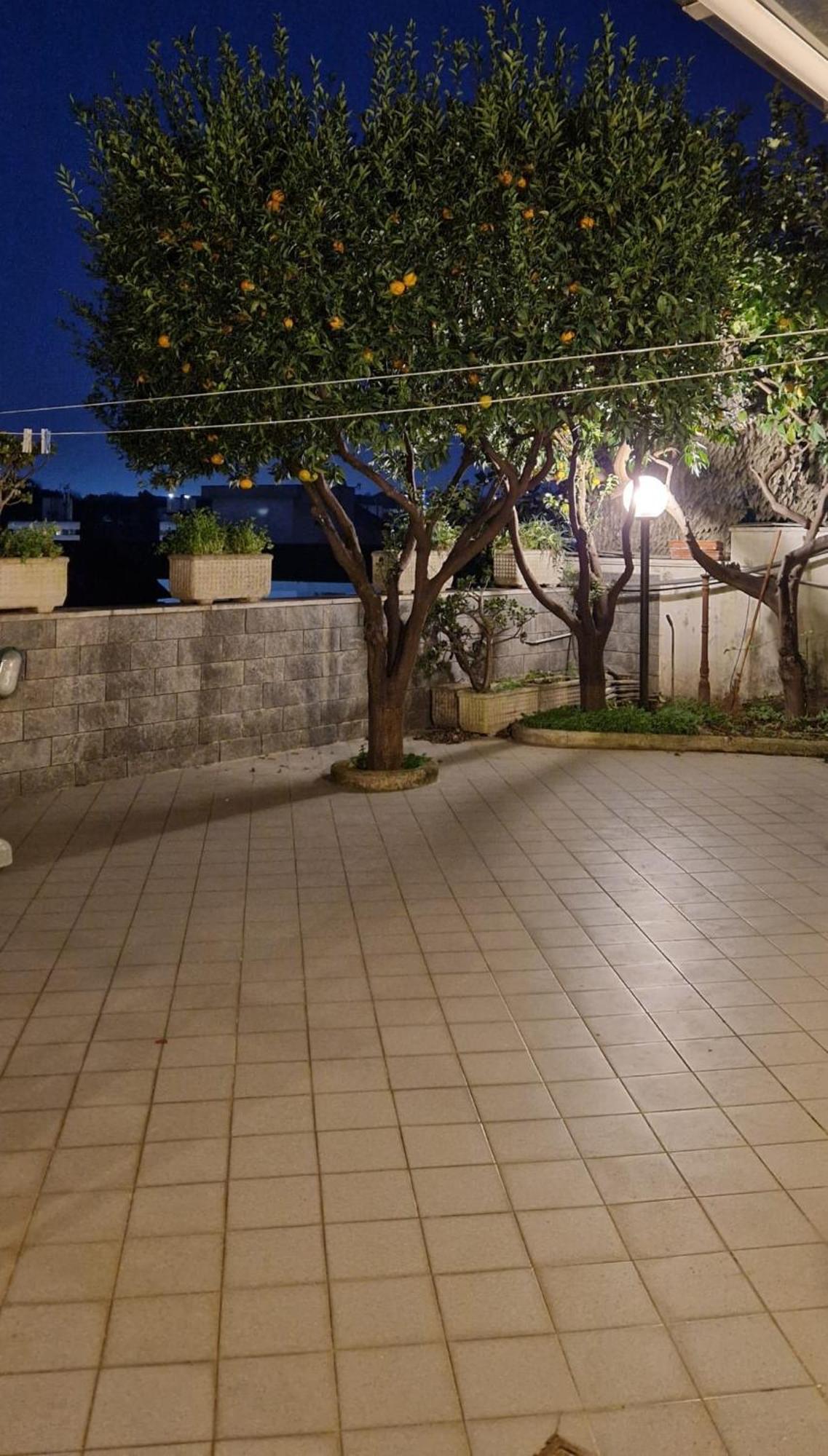 Fuga A Napoli Apartment Exterior foto